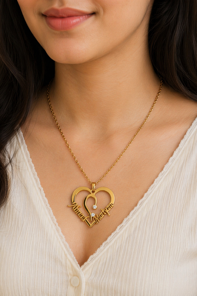 Elegant Personalized Heart Name Necklace with Diamond Accents