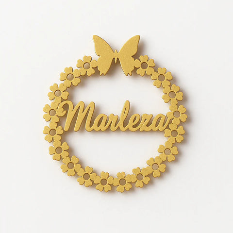 Custom Name Floral Wreath Ornament – Personalized Coat Pin