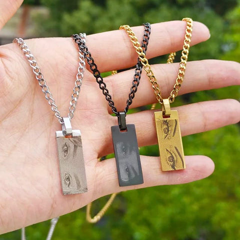 "Eye-Catching Pendants 💎"